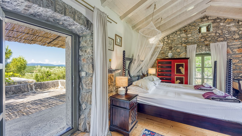 Villa Menta 1 - indigenous stone house