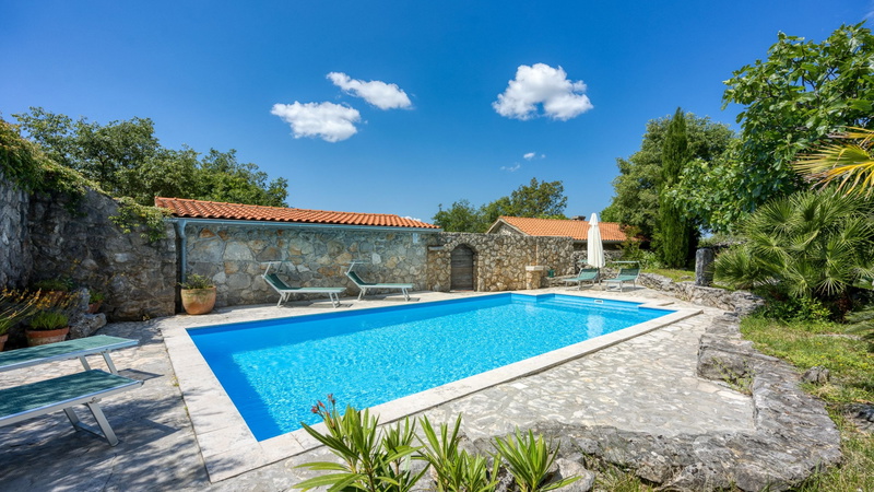 Villa Menta 1 - indigenous stone house