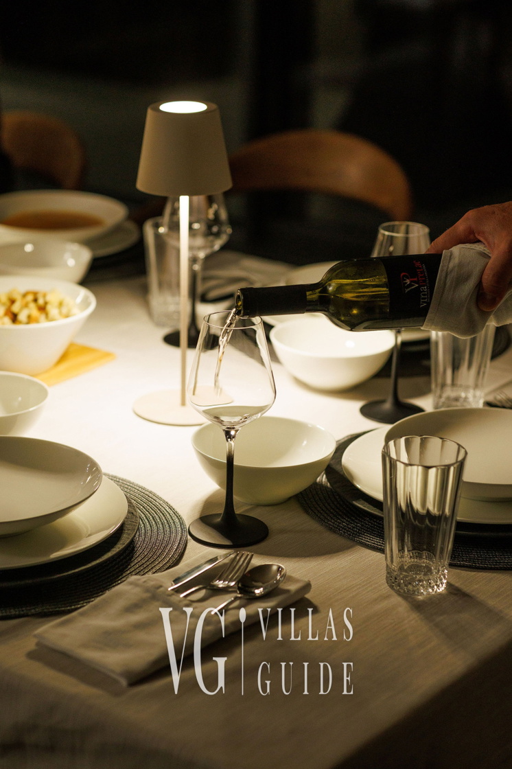 Villa Calvia Crispinilla Küche