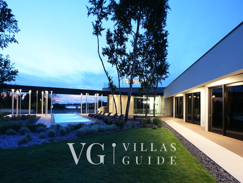 Villa Calvia Crispinilla