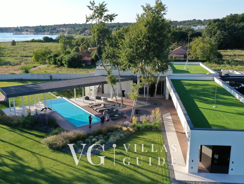 Villa Calvia Crispinilla