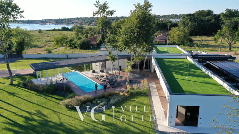 Villa Calvia Crispinilla