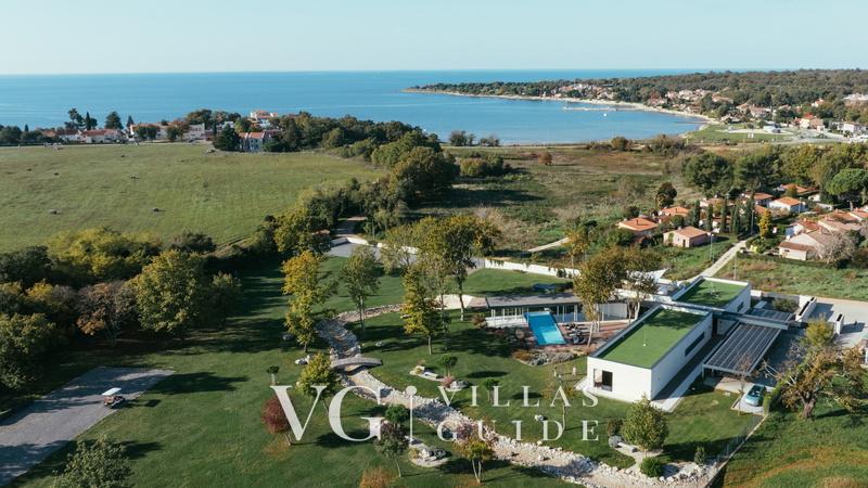 Villa Calvia Crispinilla Garten und Außenbereich