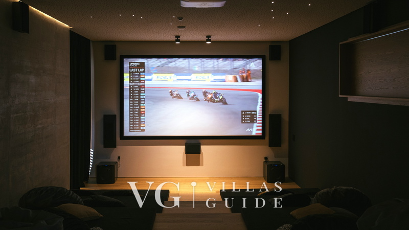 Villa Calvia Crispinilla Zusatzinhalte