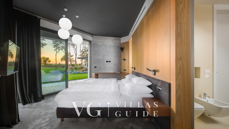 Villa Calvia Crispinilla Schlafzimmer