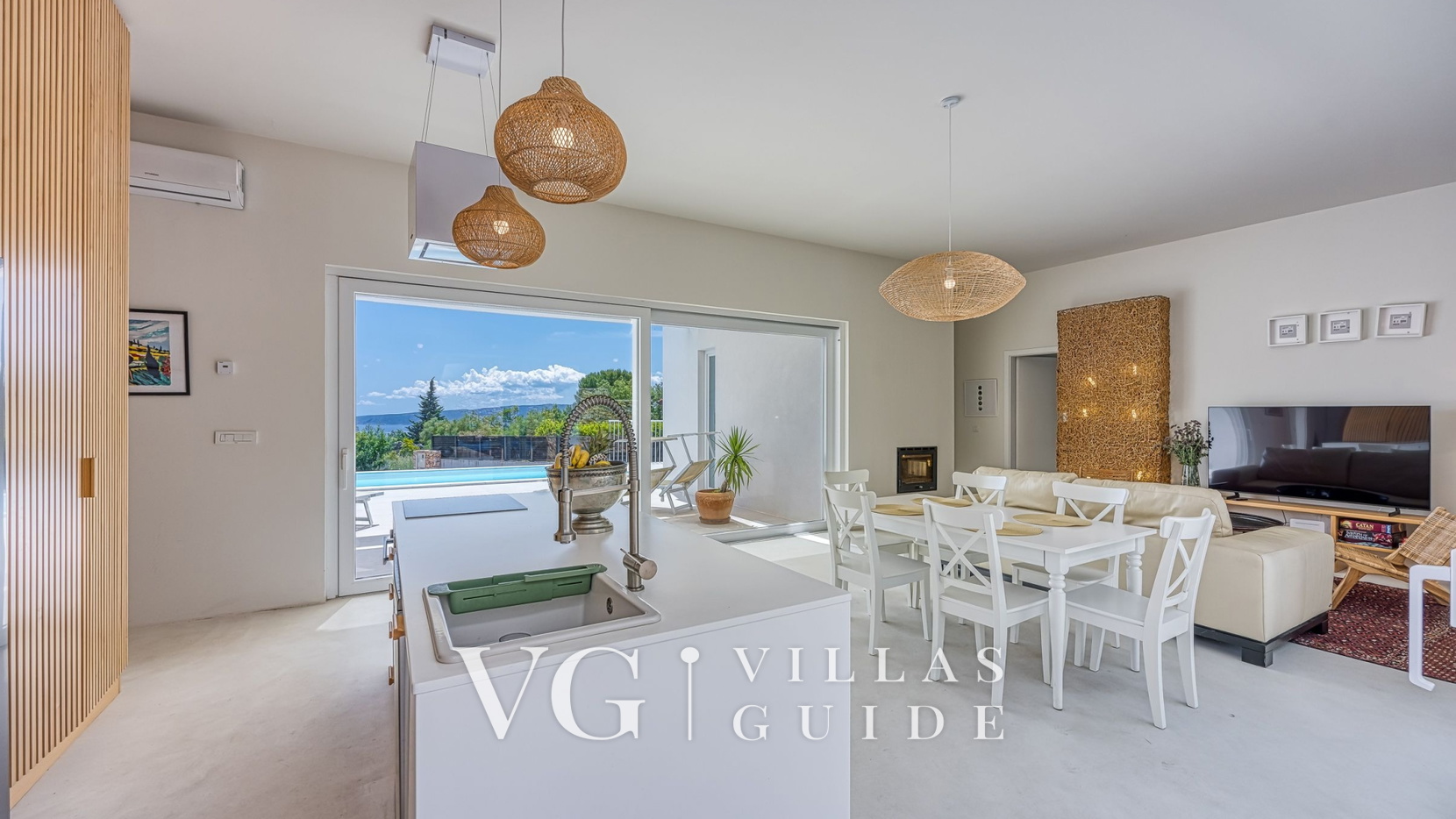 Villa Menta 4 Kitchen