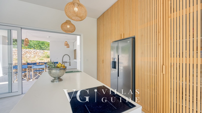 Villa Menta 4 Kitchen