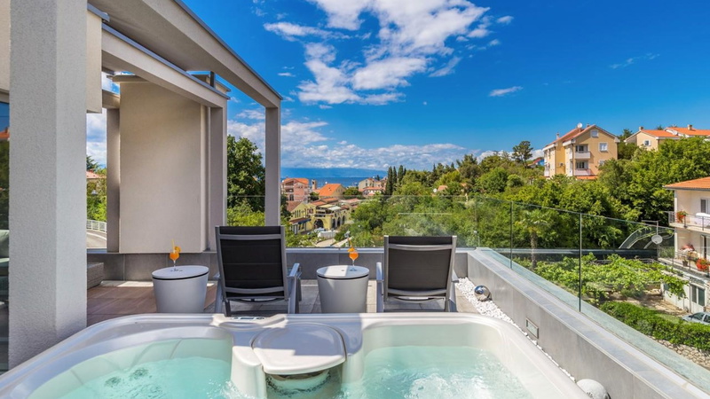 Sky & Sea Luxury Home