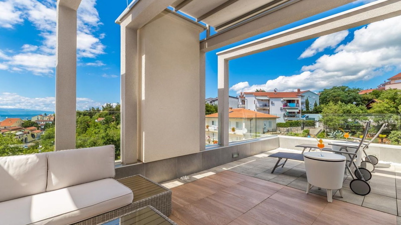 Sky & Sea Luxury Home