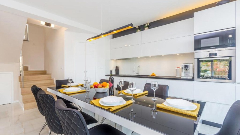 Sky & Sea Luxury Home