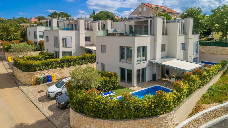 Sky & Sea Luxury Home