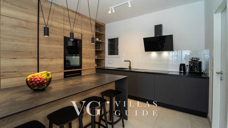 Villa Gardenal Kitchen