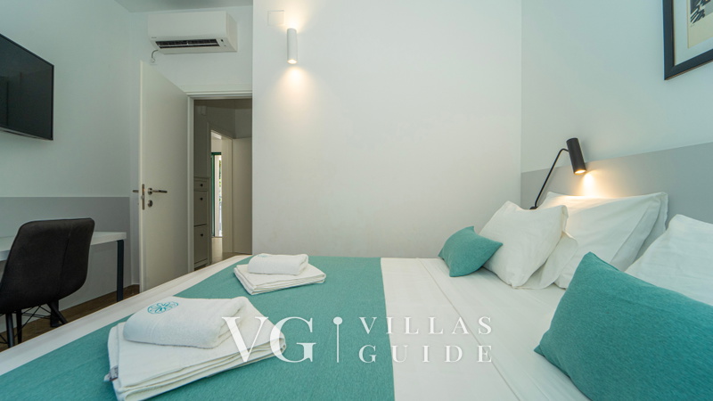 Villa Gardenal Bedroom