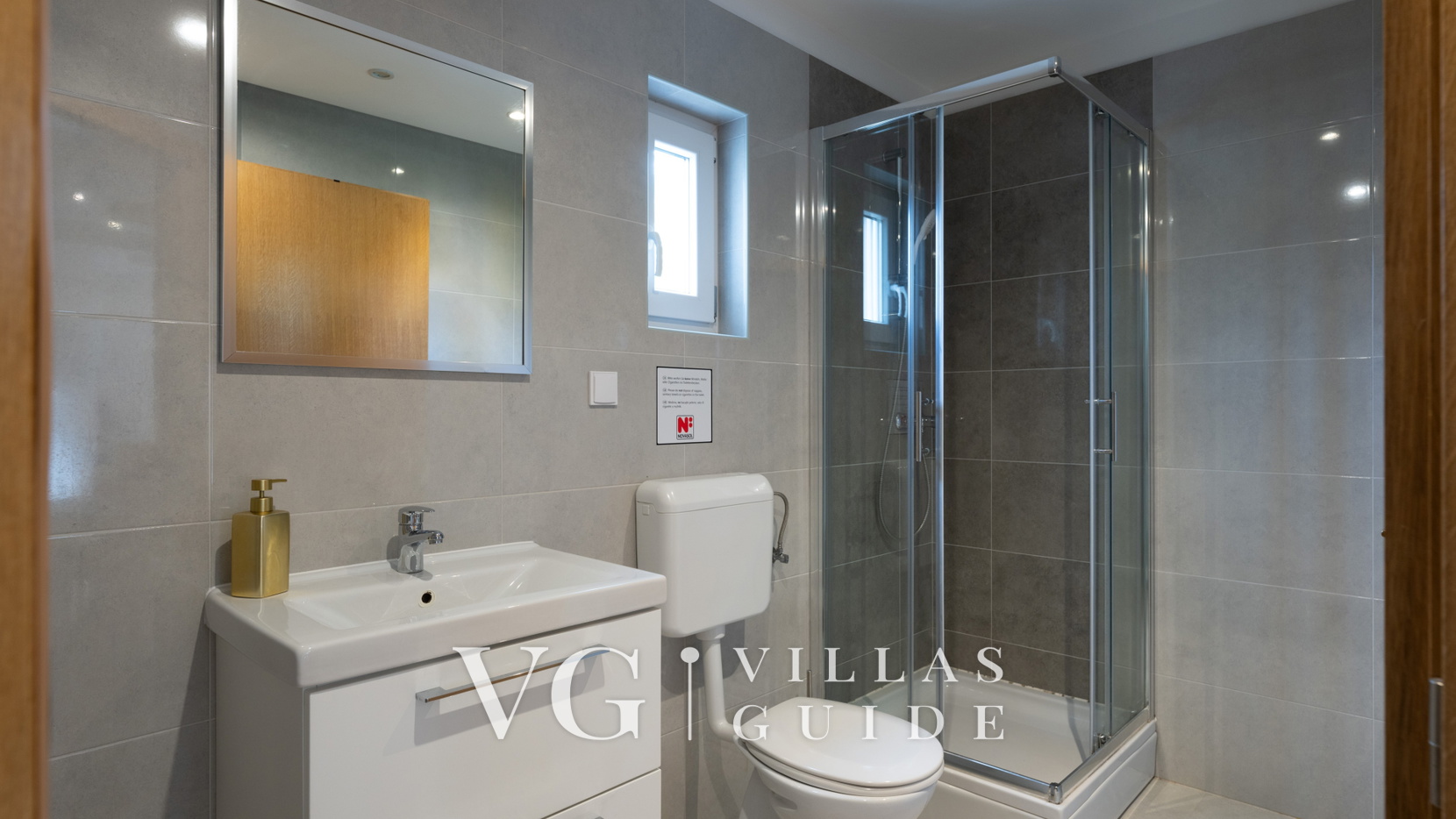 Apartman Damir 2 Bathroom