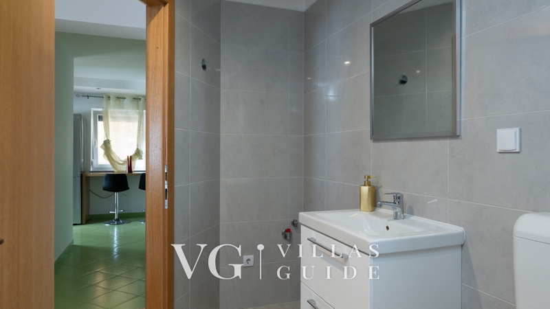 Apartman Damir 2 Bathroom