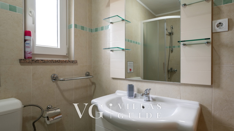 Apartman Damir 2 Bathroom