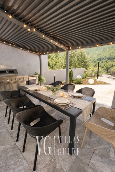 Luxury Villa Draga s Pearl with pool&near sea