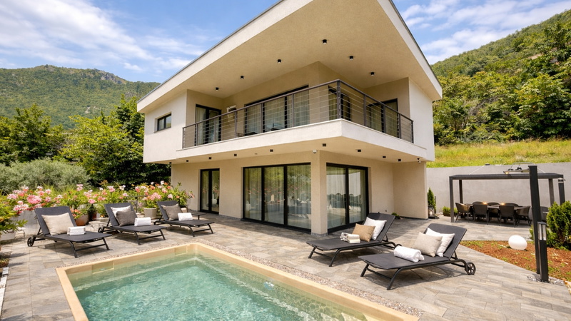 Luxury Villa Draga s Pearl with pool&near sea