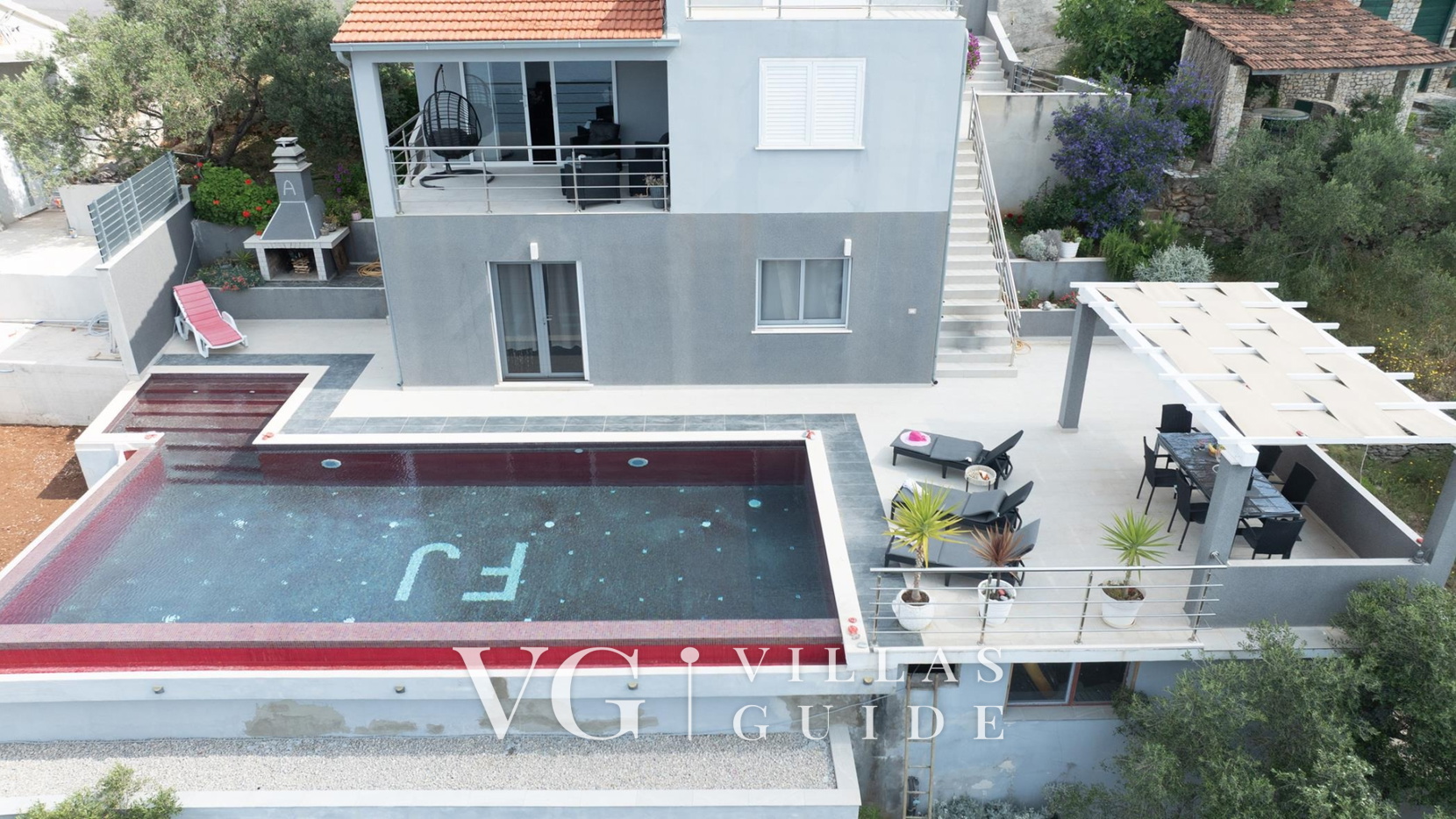 Villa Franka Garden and property exterior