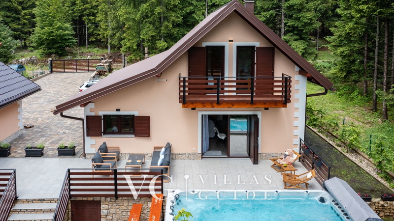 Casa Foresta Garden and property exterior