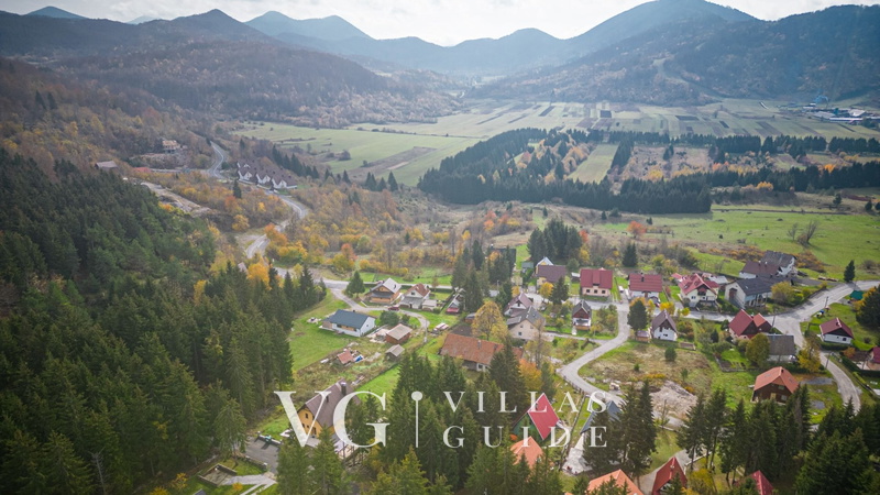 Casa Foresta Microlocation