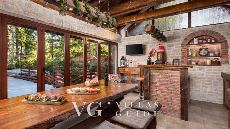 Casa Foresta Additional content