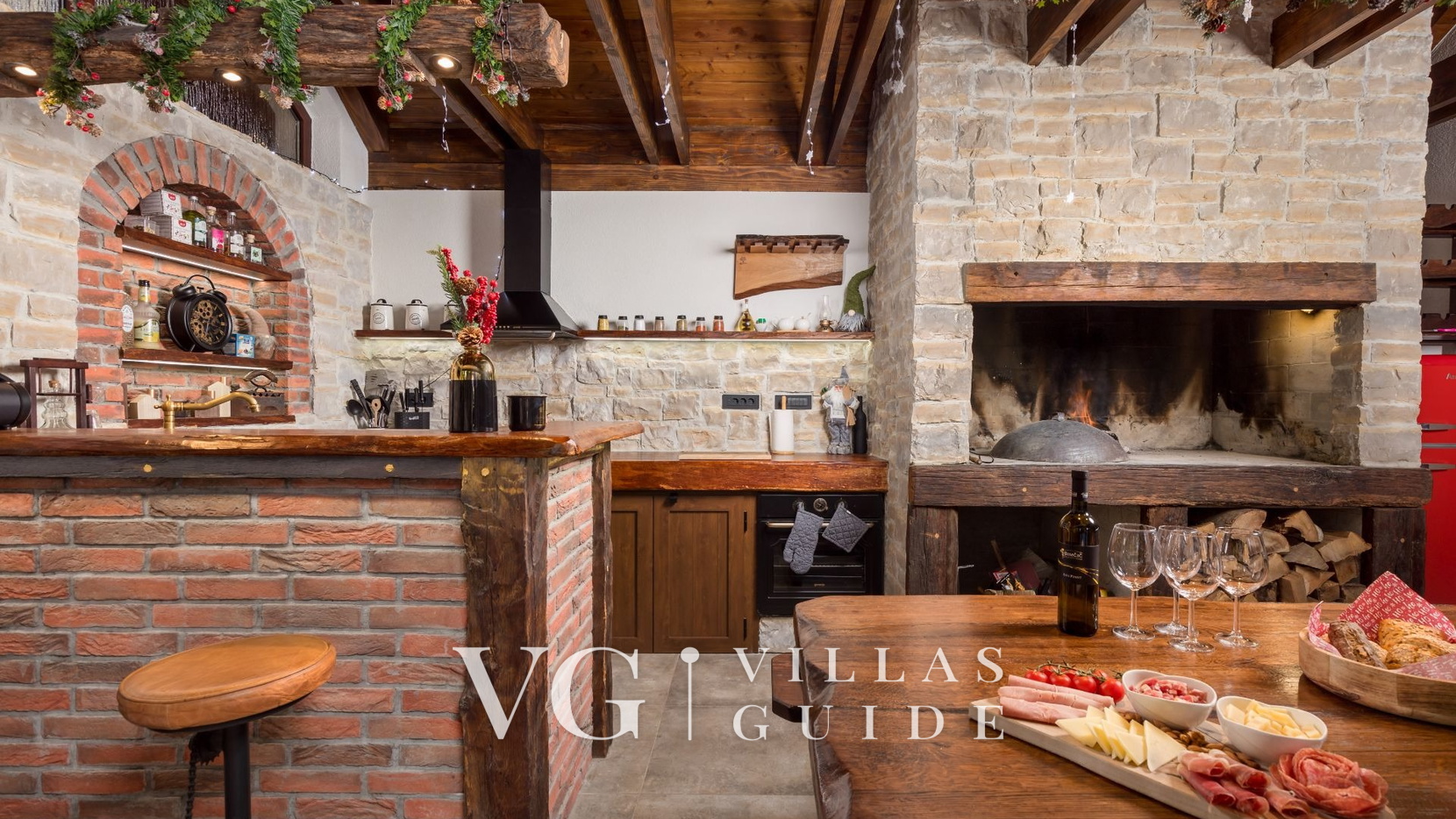 Casa Foresta Additional content