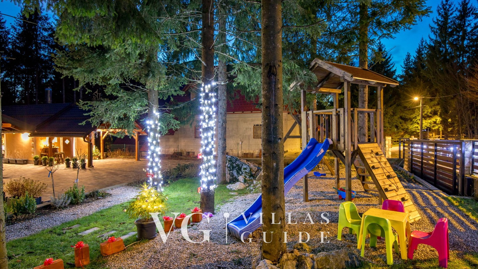 Casa Foresta Additional content