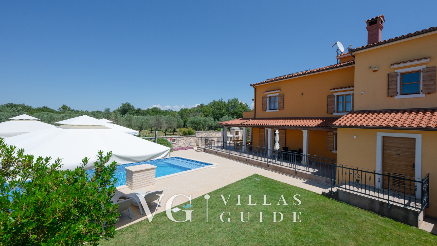 Villa Milena Vodnjan Dvorište i vanjski dio objekta