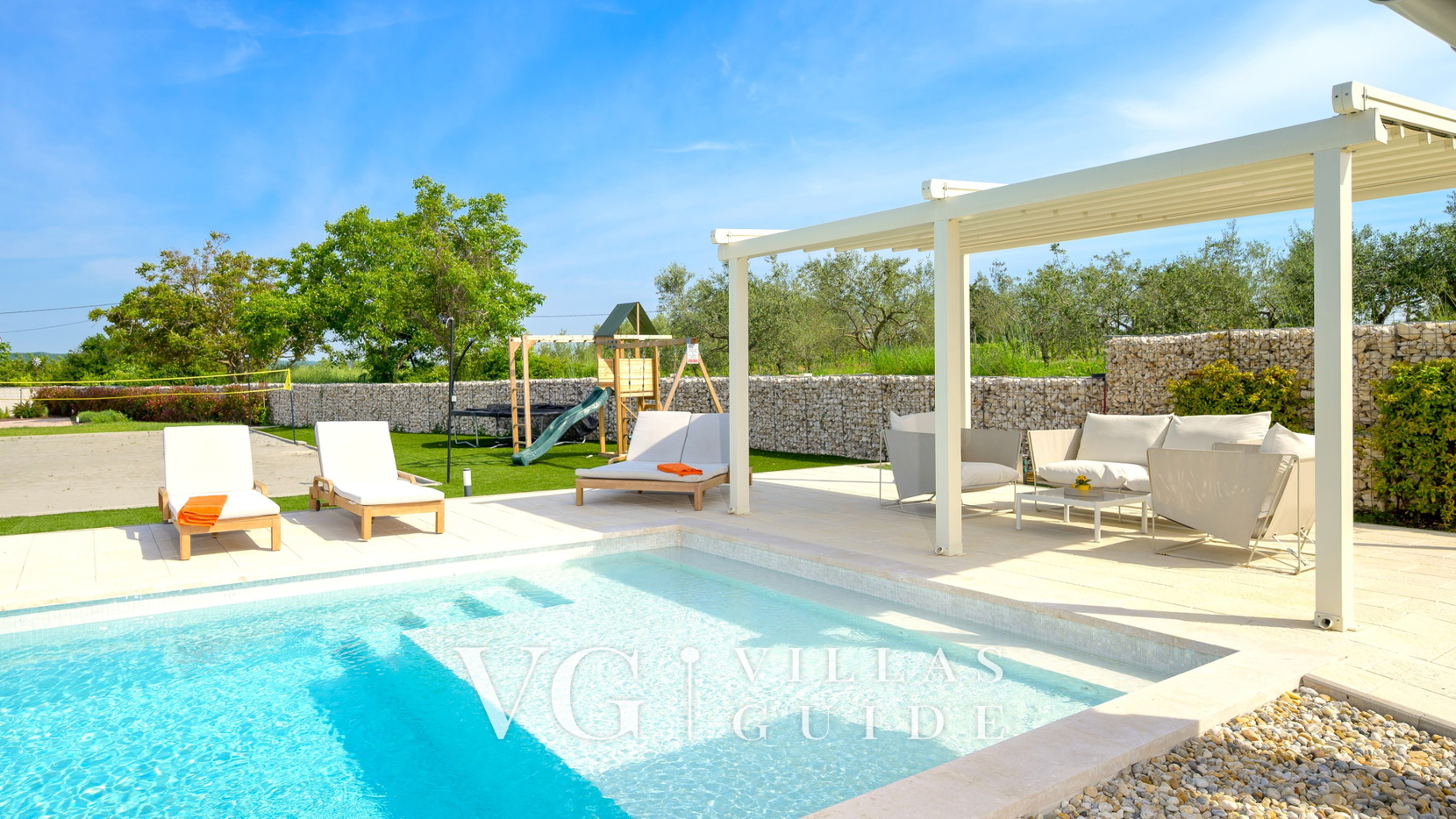 Villa Corsa Pool