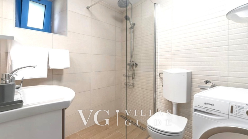 Villa Katarina Bathroom