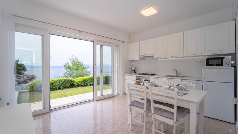 Waterfront house Štorija