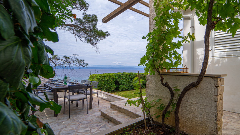 Waterfront house Štorija