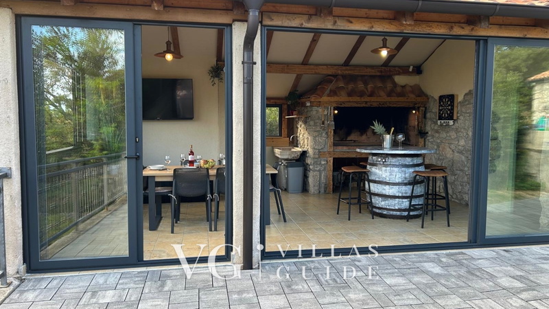 Villa Jelly Zusatzinhalte