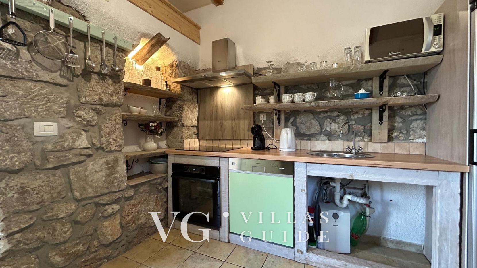 Villa Jelly Zusatzinhalte