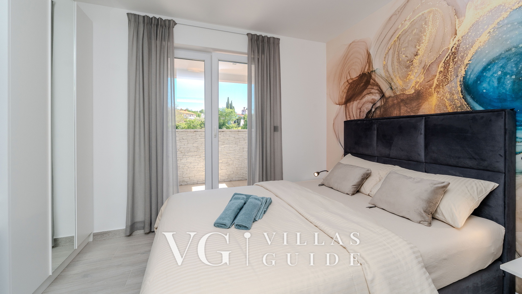 Villa Valle Malinska - Luxury Villa Bedroom