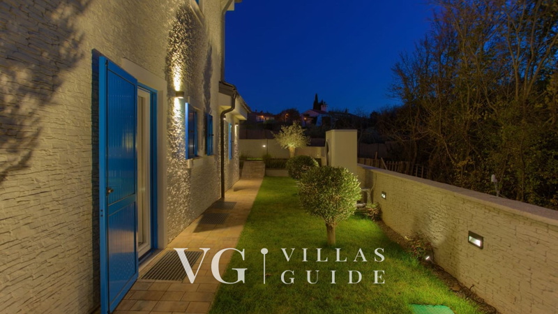 Villa Valle Garden and property exterior