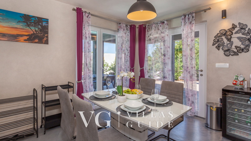 Luxury Villa Exclusive  heated pool &pet friendly&sauna Krk Kitchen