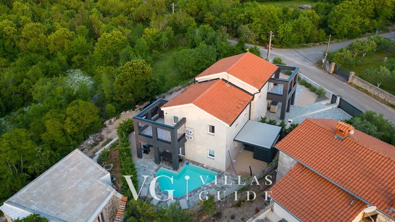 Luxury Villa Exclusive  heated pool &pet friendly&sauna Krk Microlocation