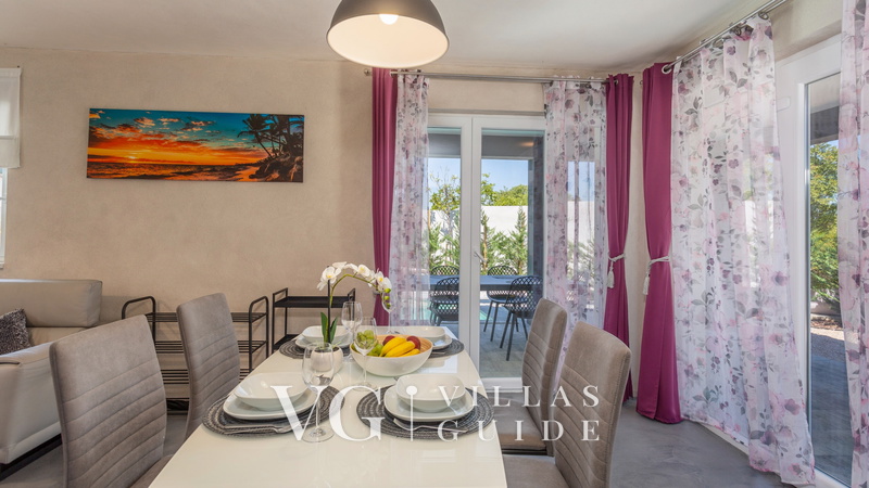 Luxury Villa Exclusive  heated pool &pet friendly&sauna Krk