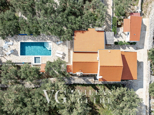 Holiday Home Ivan with heated pool