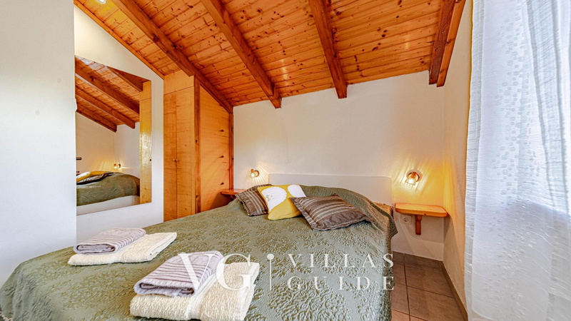 Holiday Home Ivan with heated pool Spavaća soba