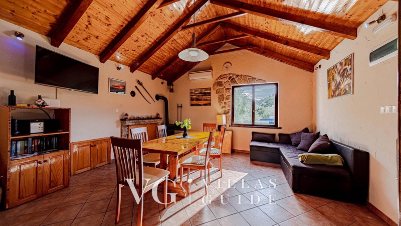 Holiday Home Ivan with heated pool Dnevni boravak