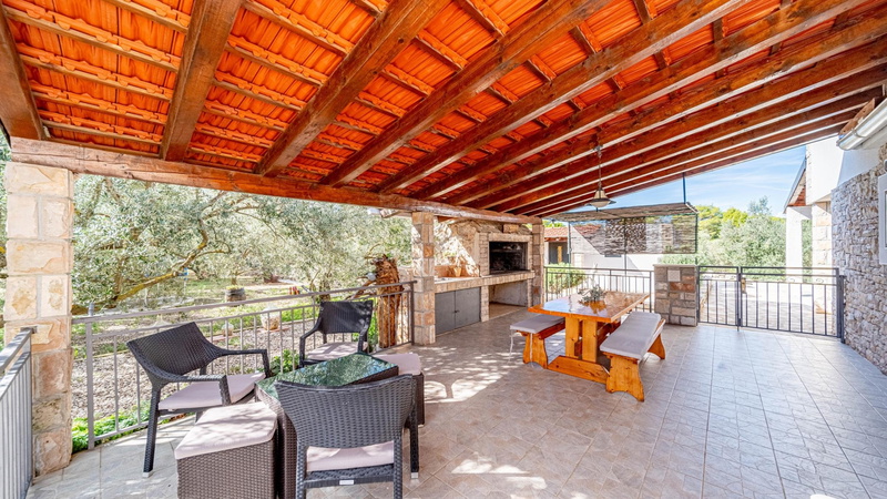 Holiday Home Ivan with heated pool