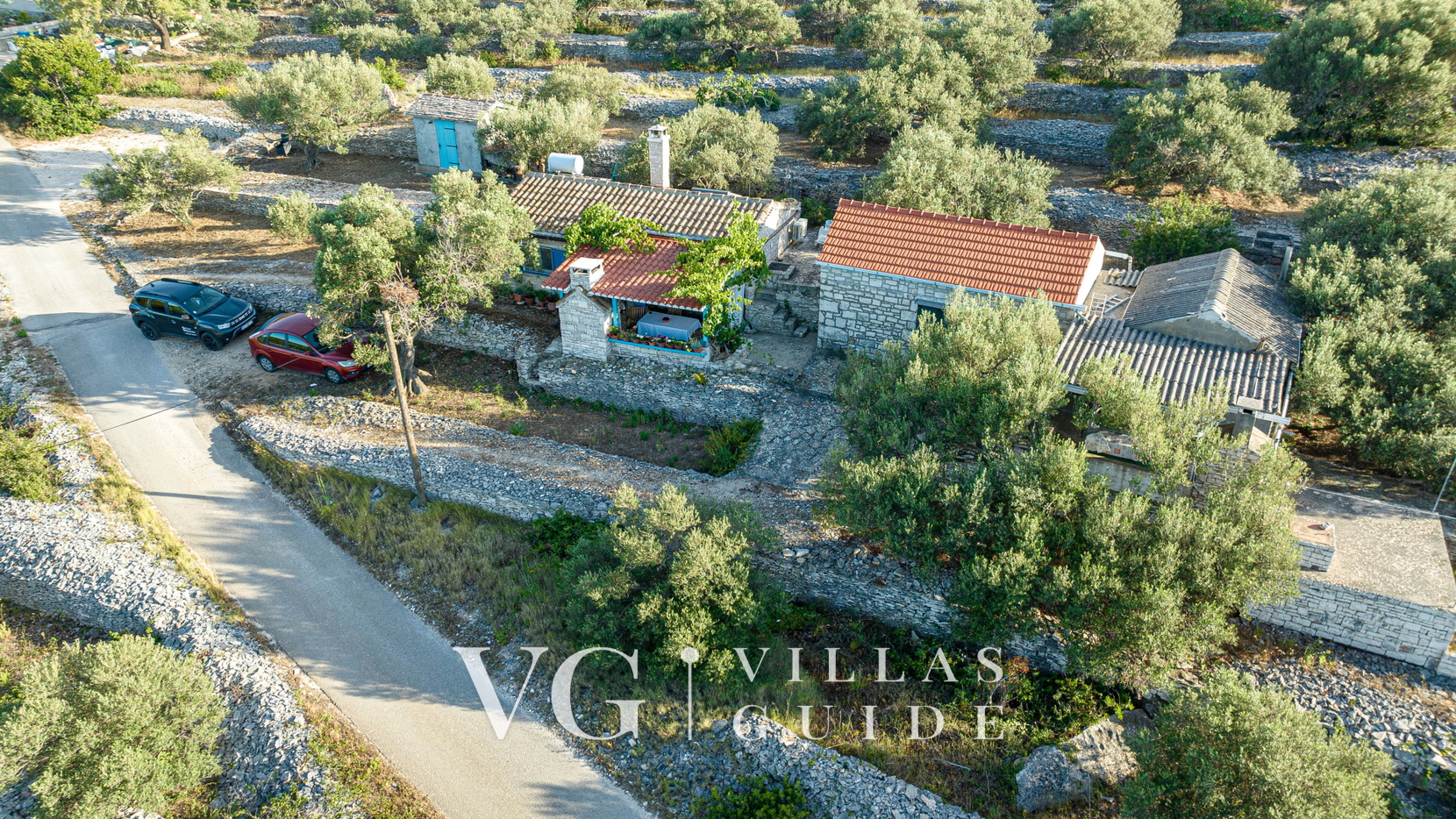 Holiday Home Tania Garden and property exterior