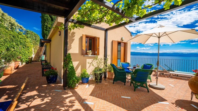 Villa Perfect house with blue view&beachfront Opatija