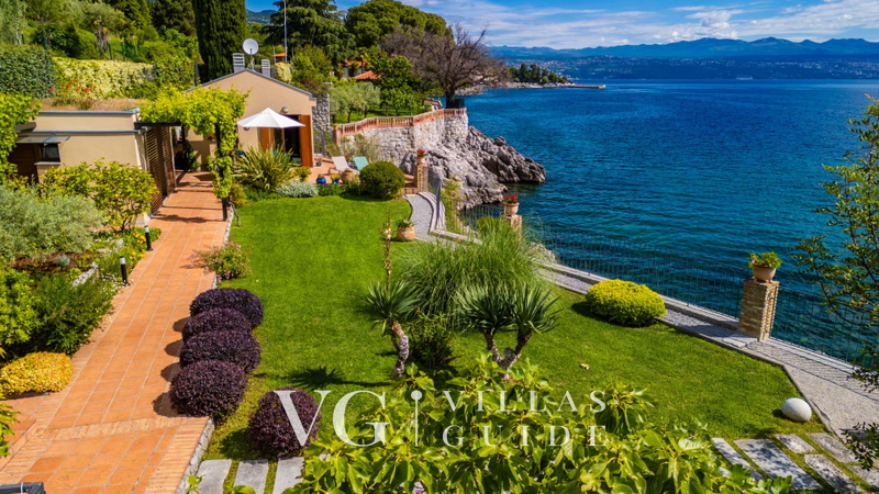 Villa Perfect house with blue view&beachfront Opatija