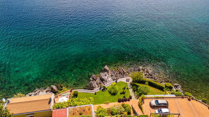 Villa Perfect house with blue view&beachfront Opatija