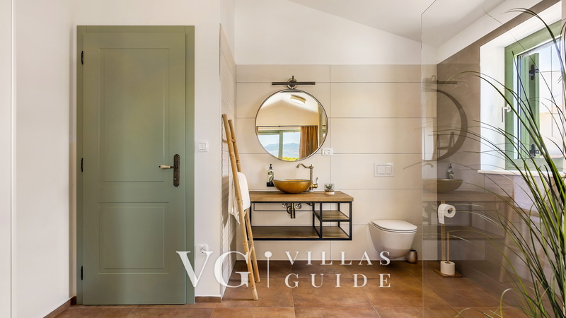 Villa Isla Blue 1  heated pool&welness Krk Bathroom