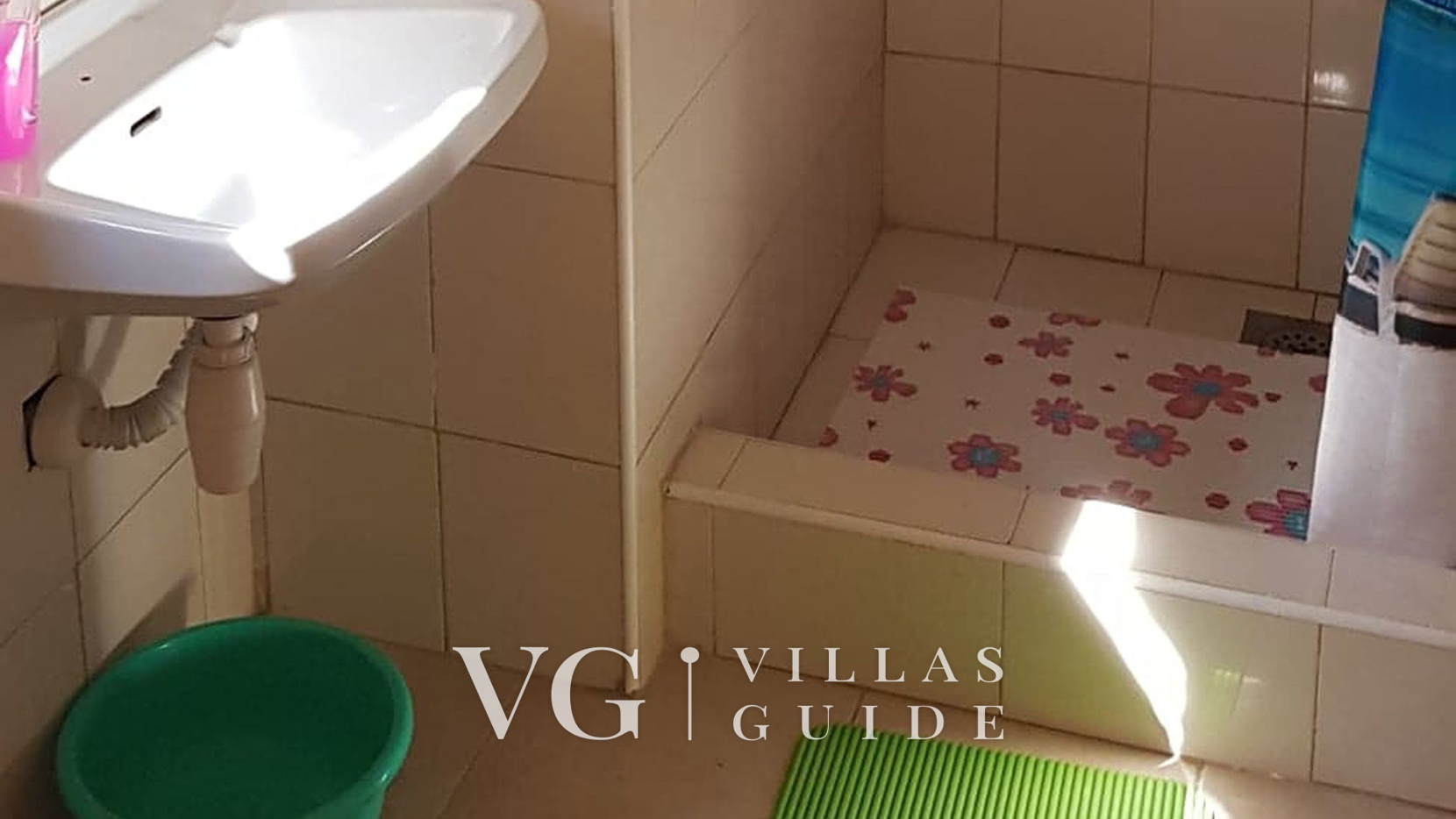 Robinson’s House Maya Bathroom